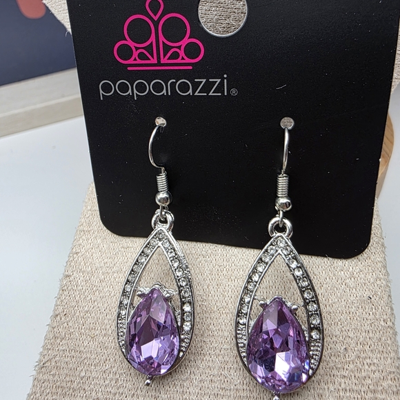 paparazzi Jewelry - Paparazzi Lavender and Silver Teardrop Earrings (392)